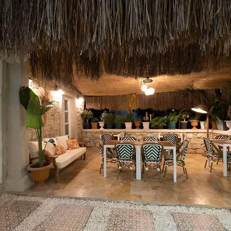 Mono Life 3* Alacati