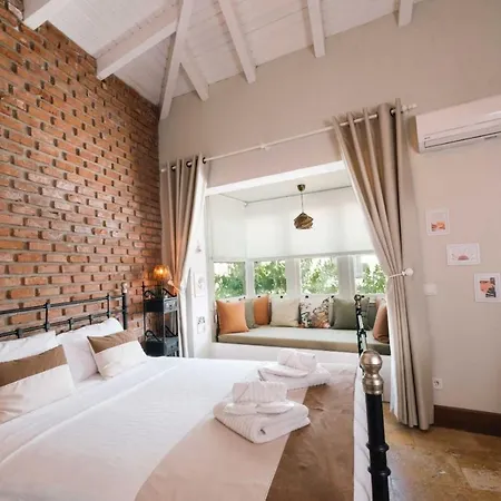 B&B Mono Life Alacati